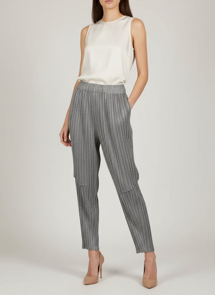Slim Pleated Pants