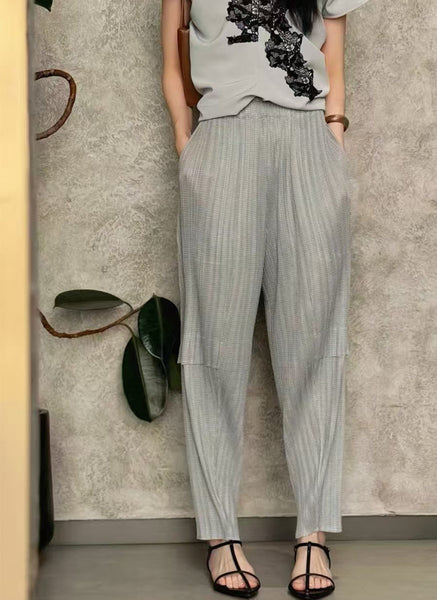 Slim Pleated Pants