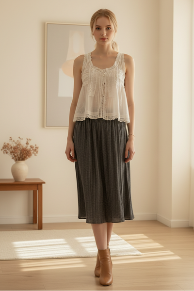 Scoop-neck Lace Trim Blouse