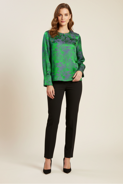 Relaxed Silhouette Silk Blouse