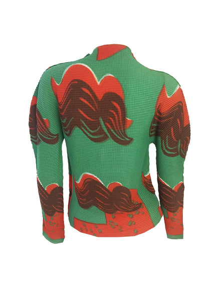 Wave-like Pleated top