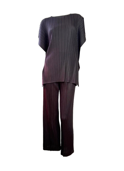Relaxed Loose Fit Pleated Pants