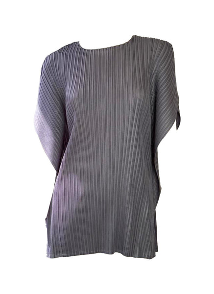 Relaxed Short Sleeve Pleated Top