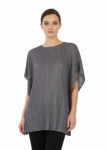Relaxed Short Sleeve Pleated Top