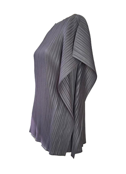 Relaxed Short Sleeve Pleated Top