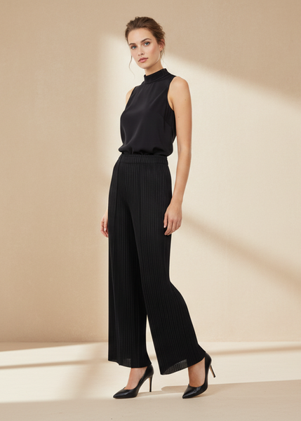 Relaxed Loose Fit Pleated Pants
