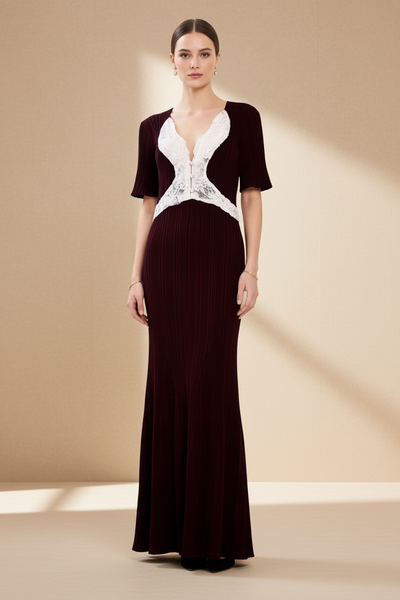 Lace-trimmed V-neckline Knit Dress