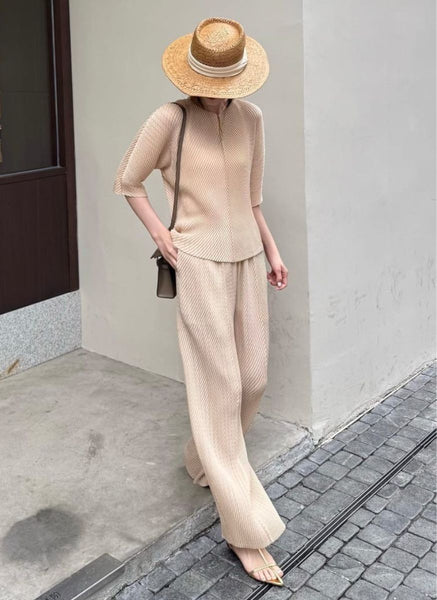3250084 Pleated Pants *Beige