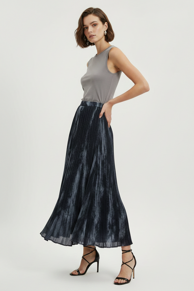 Crinkled Maxi Skirt