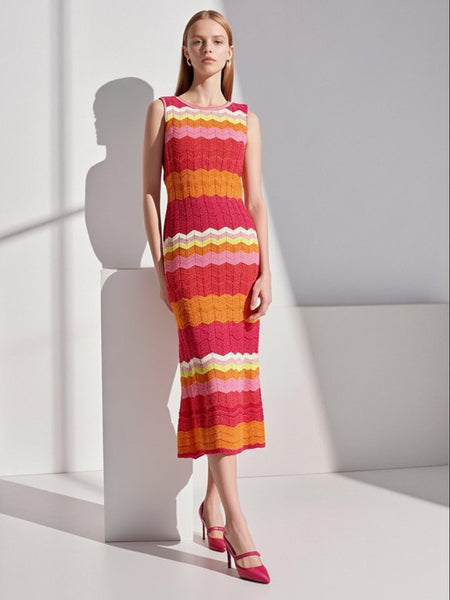 8250029 Zigzag Stripes Crochet Midi Dress