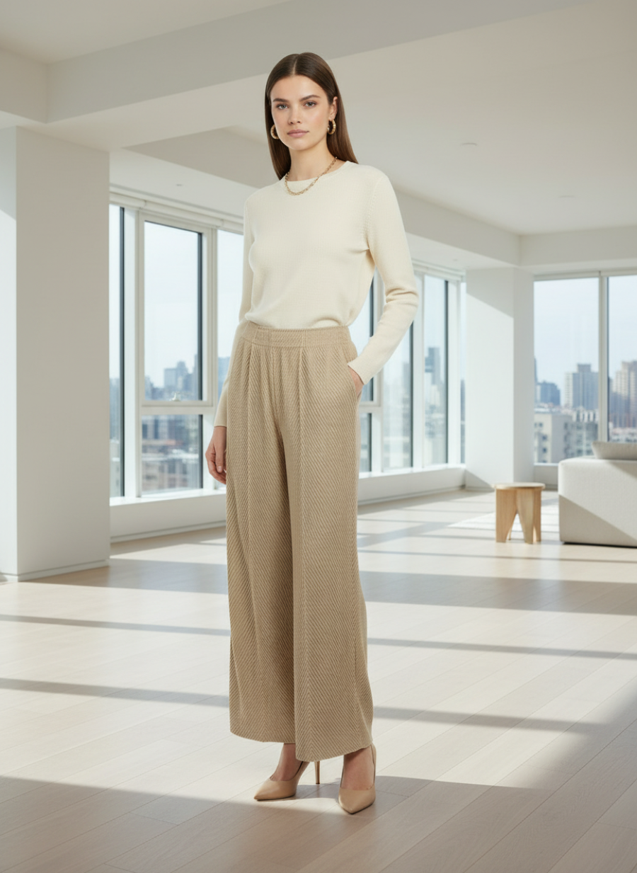 Wide-leg Pleated Pants