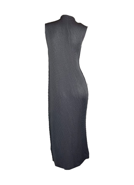 3250085 High Neck Sleeveless Pleats Dress *Preorder