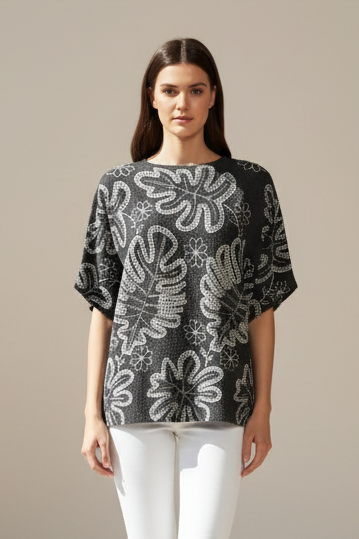 Leaf Motifs Creased Top