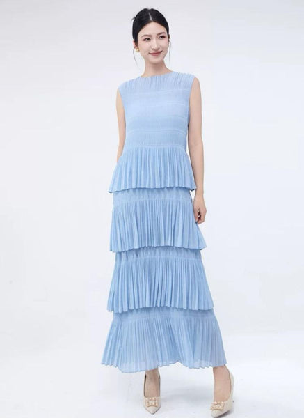 3250018 Tiered Pleated Long Dress