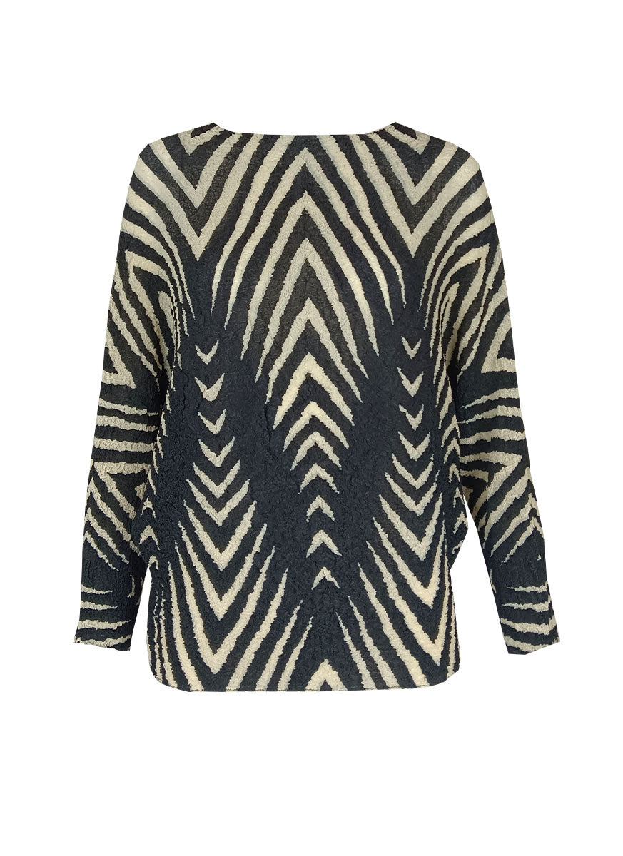 4240042 Line Printed Pleated Top *Preorder