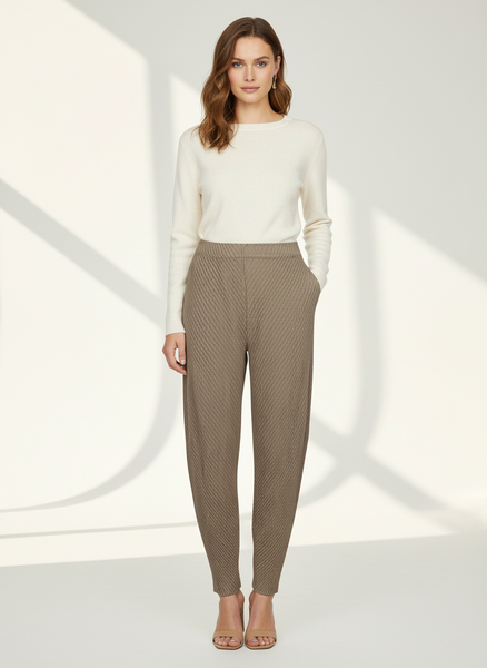 Side Pocket Pleated Pants