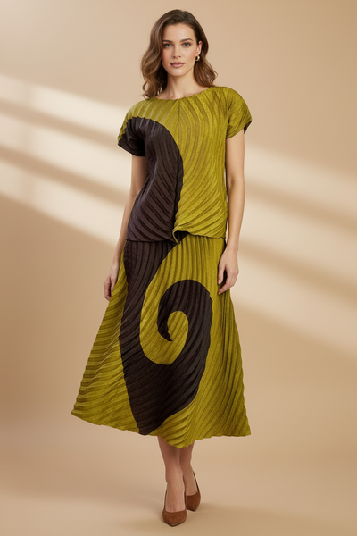 Color Block Pattern Top & Skirt Set