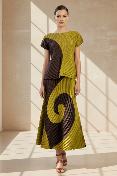 Color Block Pattern Top & Skirt Set
