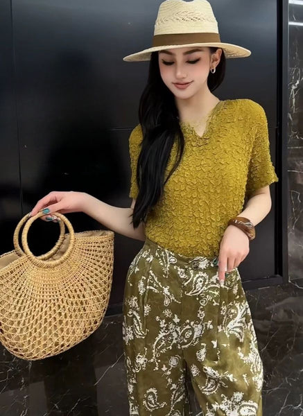4250010 Short Sleeved Wrinkle Pleated Top *Last Piece