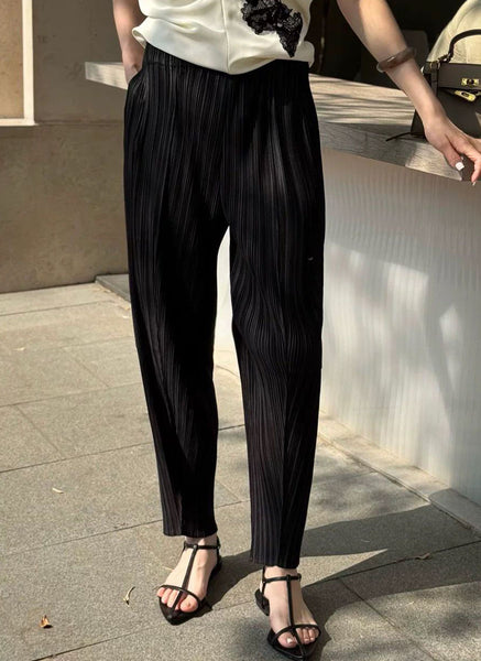 5250003 Slim Pleated Pants *Black