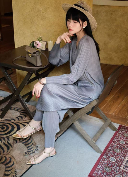 5250004 Fluffy Pleats Pants *Grey