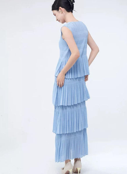 3250018 Tiered Pleated Long Dress