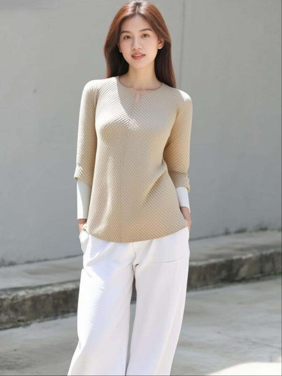 3250083 Short Sleeved Pleats Top