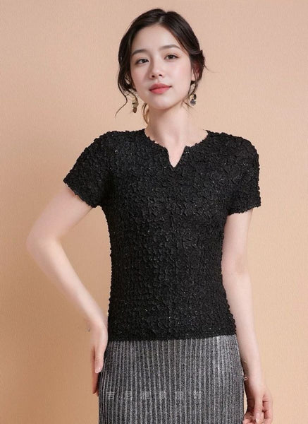 4250010 Short Sleeved Wrinkle Pleated Top *Black