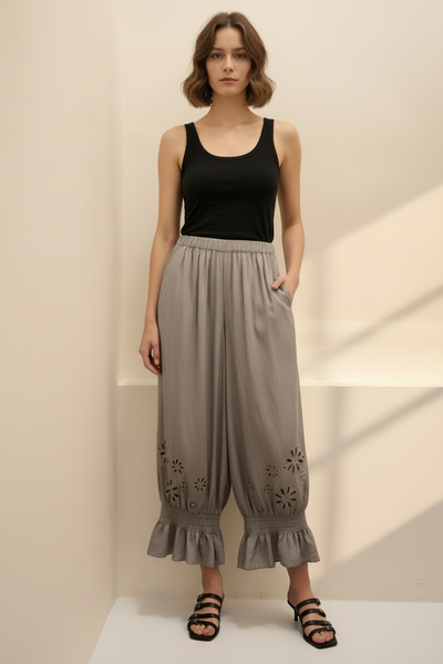 Floral Cutout Capri Pants