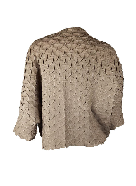 7250011 Petal Texture Button Top