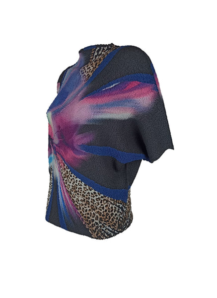 7250013 Leopard & Bloom Textured Top
