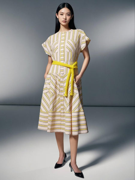 7250019 Modern Zigzag Muse Dress