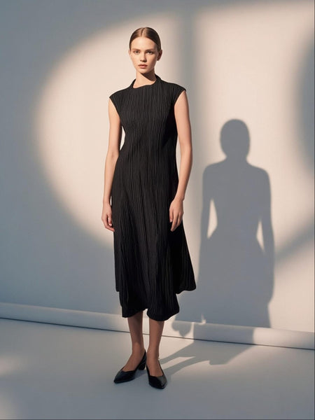 7250033 Aurora Pleated Maxi Dress