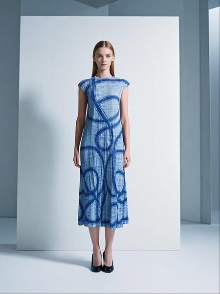 7250034 Canvas In Motion Midi Dress