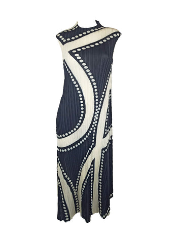 7250034 Canvas In Motion Dress