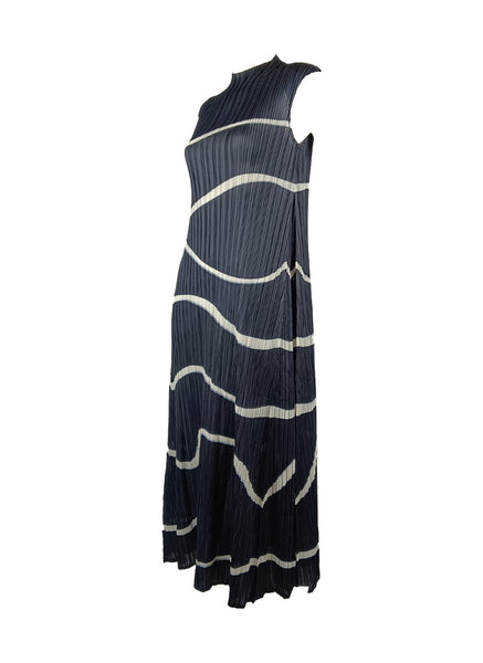7250037 Wave Line Pleated Midi Dress