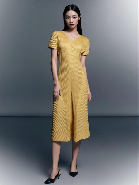 7250002 Puff Sleeves Midi Pleated Dress