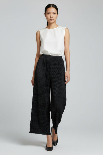 Wavy Stripes Pleated Pants