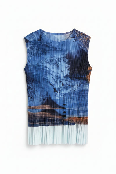 Abstract Print Pleated Top