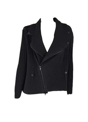 9240036 Pleated Bike Jacket