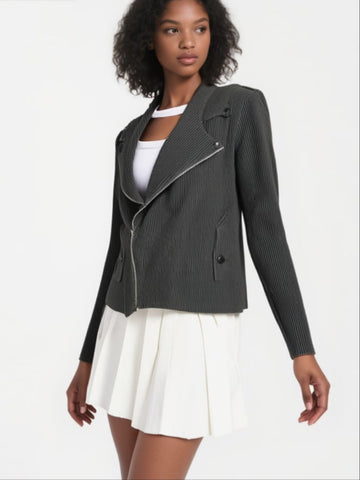 9240036 Pleated Bike Jacket
