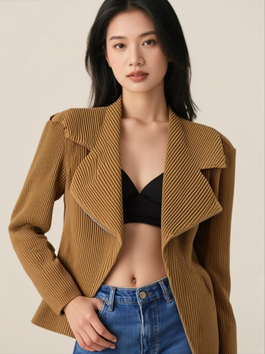 9240036 Pleated Bike Jacket