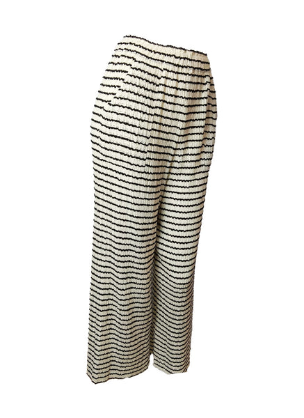 9250011 Stripes Pleated Pants