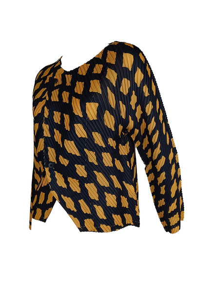 D240004 Long Sleeve Pleated Cardigan