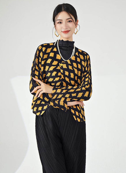 D240004 Long Sleeve Pleated Cardigan