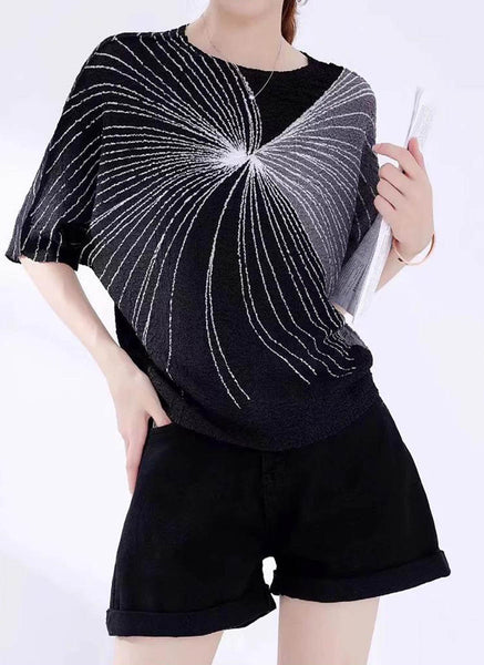 D240017 Contrast Color Pleated Top