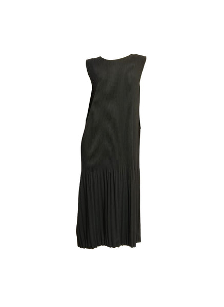 Sleeveless Pleated Dress