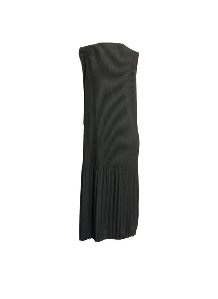 Sleeveless Pleated Dress