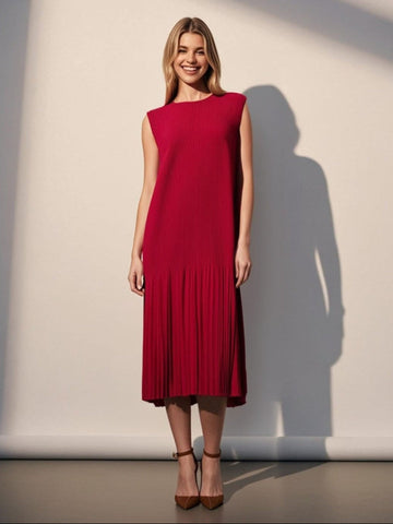 Sleeveless Pleated Dress
