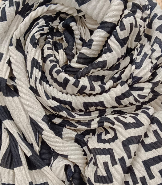 Printed Pleated Scarf